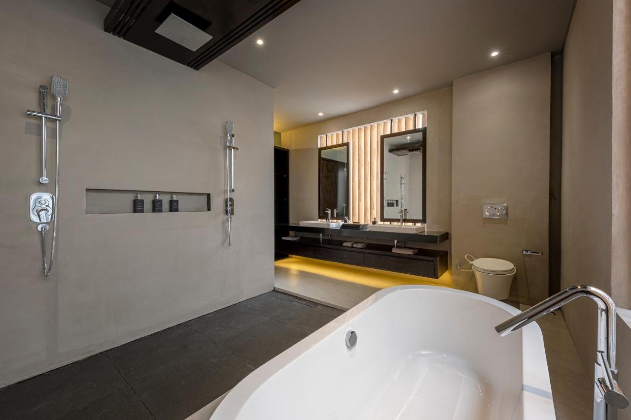 Inspira Seminyak Villa Exteriör bild